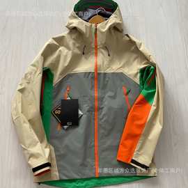 青岛源头工厂新松 赞南迦 巴瓦硬壳冲锋衣男休闲运动连帽夹克外套