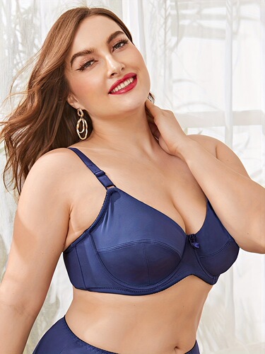 Plus Size Full Coverage Bow Front Solid Bra Women's chest