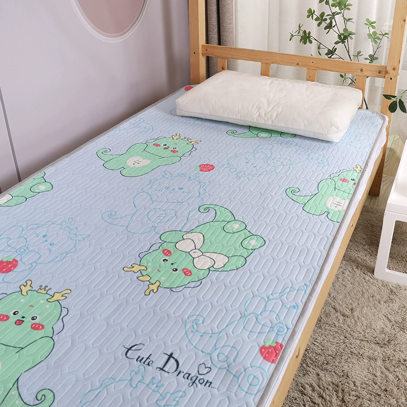 Silk foldable cartoon cooling mat for students, washable