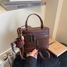 С������Ů�����2025�¿�r�����e�μ�б���Ůʿ������ӷ���