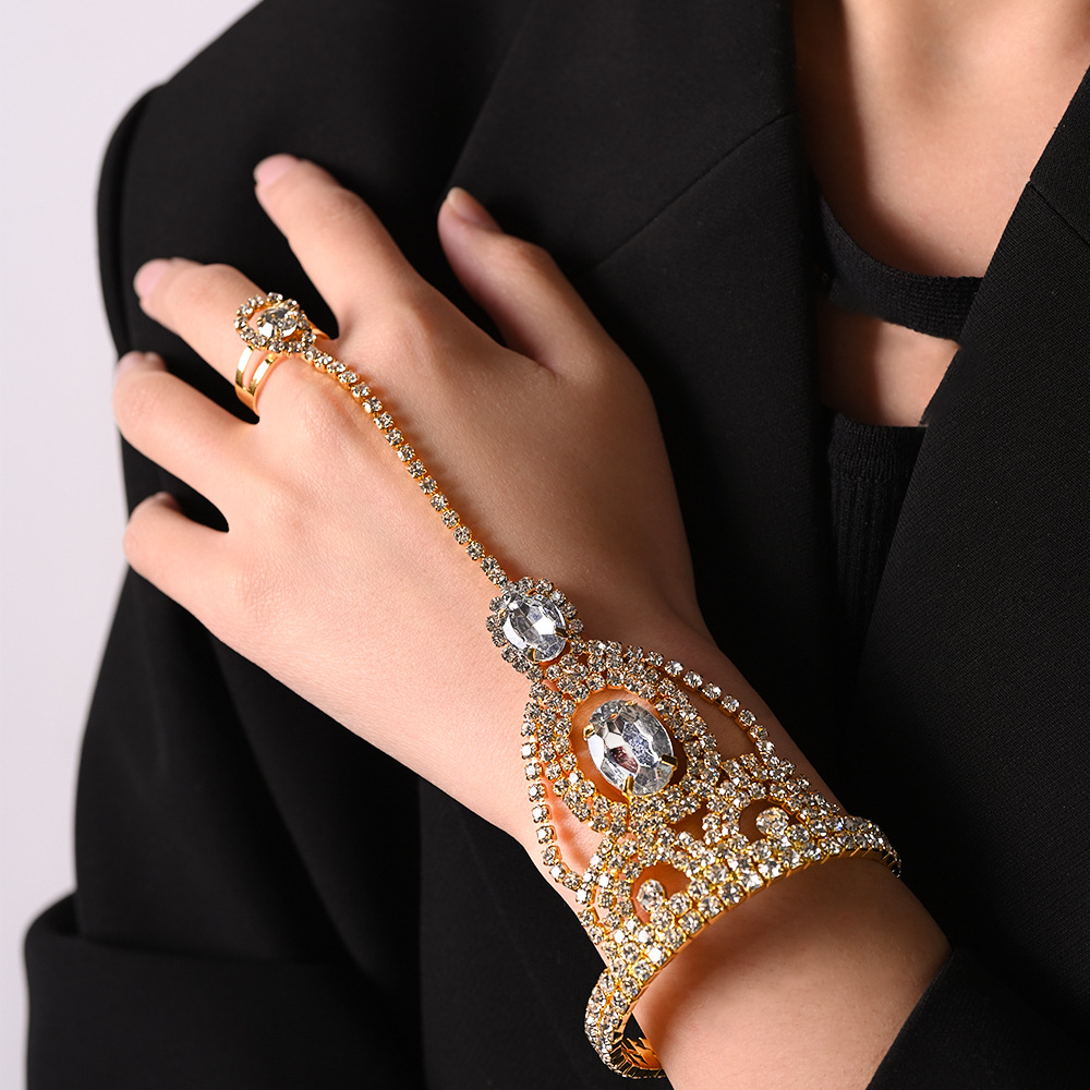 Anillo de pulsera exagerado europeo y americano una cadena de moda de personalidad femenina diamantes pulsera ajustable