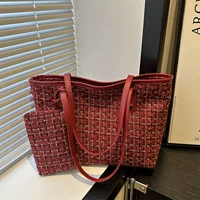 Удобная сумка через плечо на одно плечо в трендовом стиле, стиль Chanel
