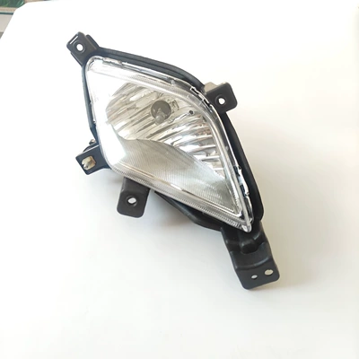 Front fog lamp 8320134001 Fog lamp