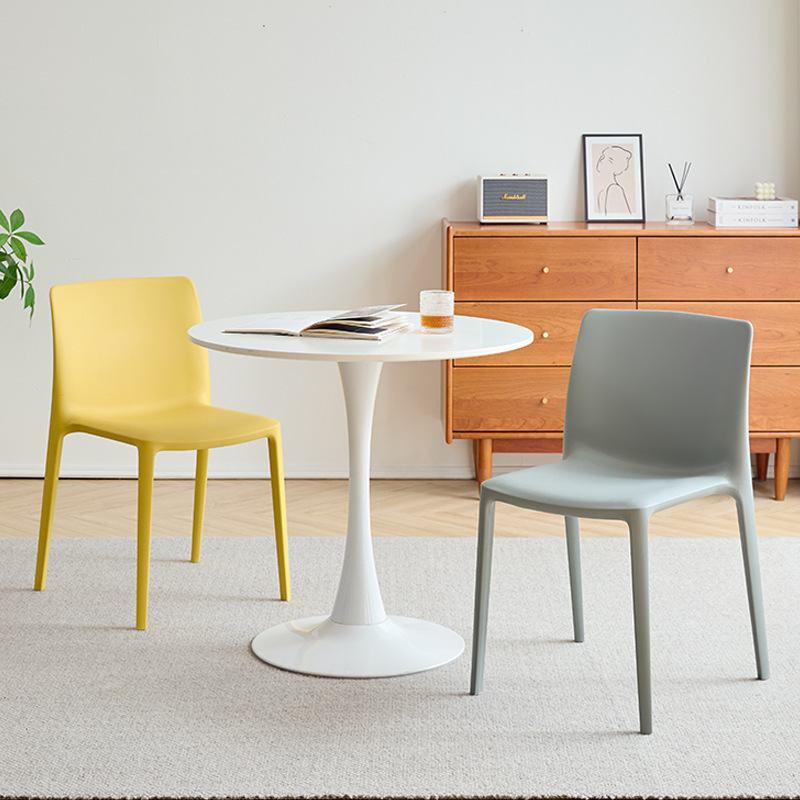 Nordic Style Thickened Plastic Chair, Fashionable Home Dining Chair, Adult Dining Table Stool, Plastic Chair with Backrest and Armrests