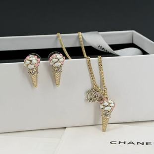 25�W����Ʒ�羳���uС���L��ͨ�������BFF�����ѵ��͵������b