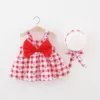 Dress, red hat