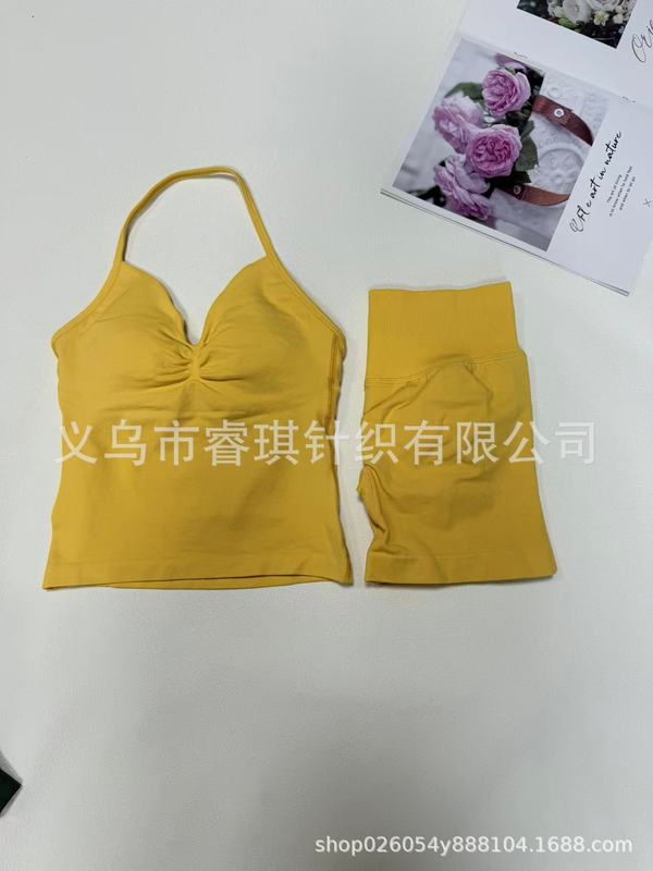跨境无缝瑜伽挂脖背心 高弹提臀瑜伽健身短裤 长文胸短裤套装批发|undefined