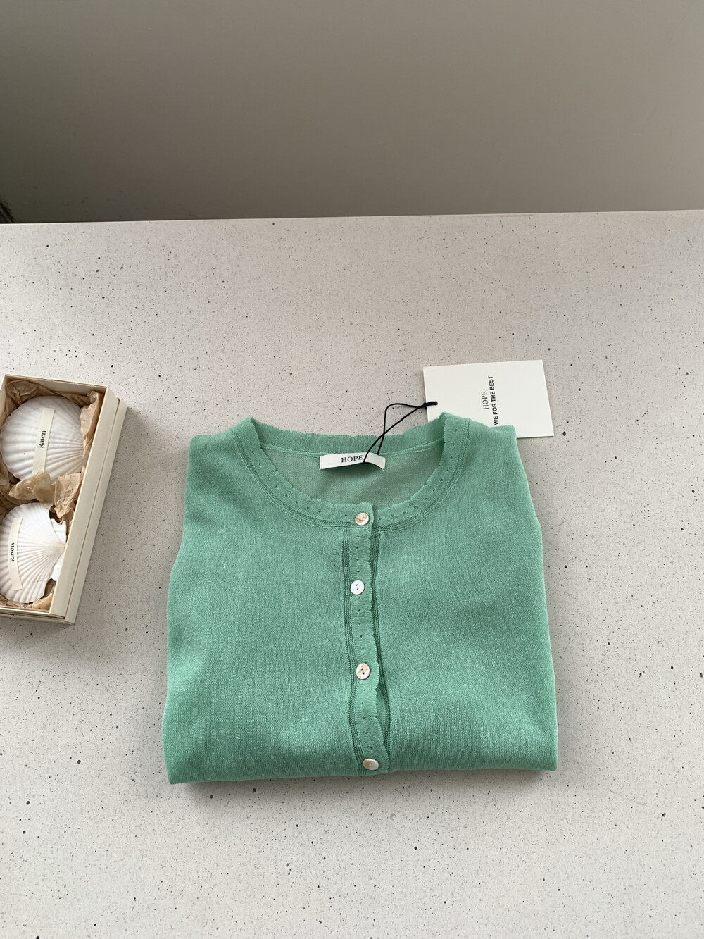 Áo khoác cardigan nữ dáng rộng tay dài chất liệu linen phối ren họa tiết hoa — xanh đậm, Xanh nước biển, trắng ngà, Dưa lưới chi tiết 26