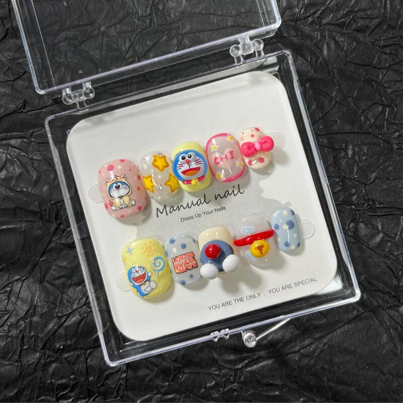 【Accessories Will Rotate】Handmade Cute Cartoon Girl Short Round Wearable Nail Stickers, Removable A537