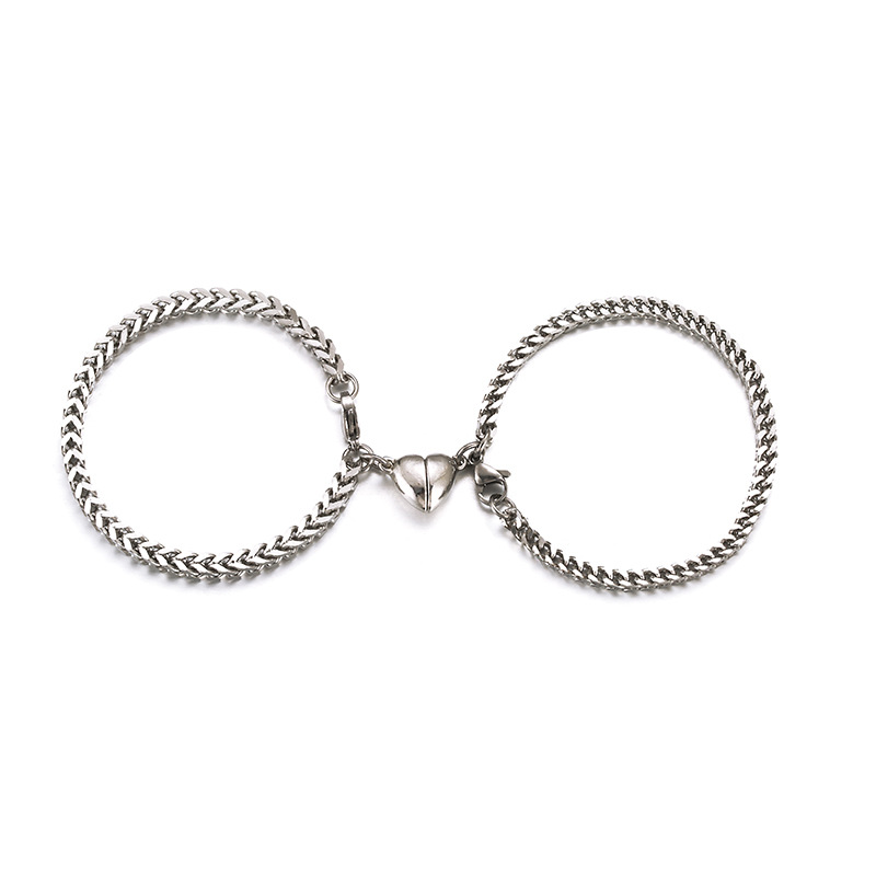 Simple Style Heart 304 Stainless Steel No Inlaid Bracelets In Bulk display picture 9