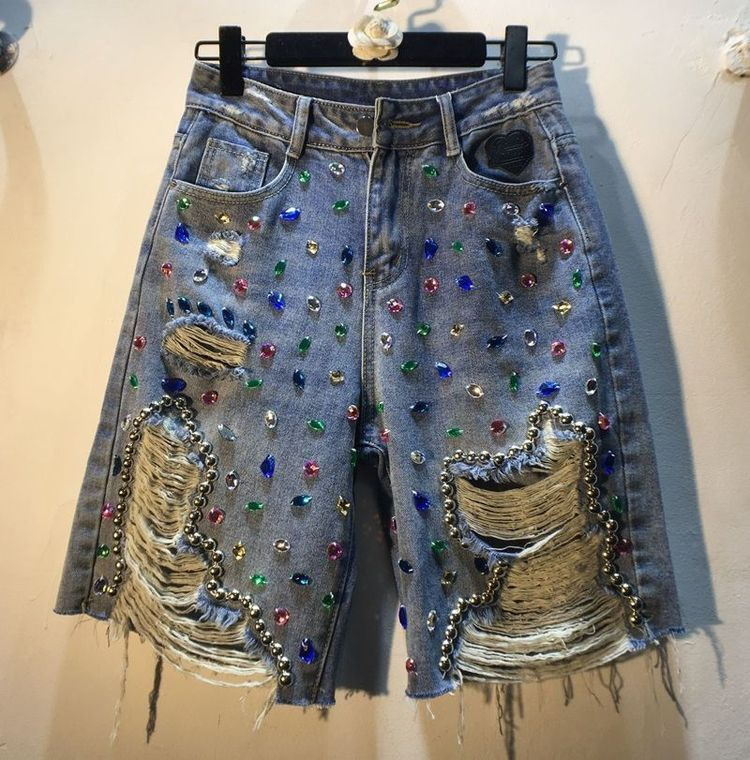Damshorts med hög midja i denim med rhinestone och pärlor_voghion.com