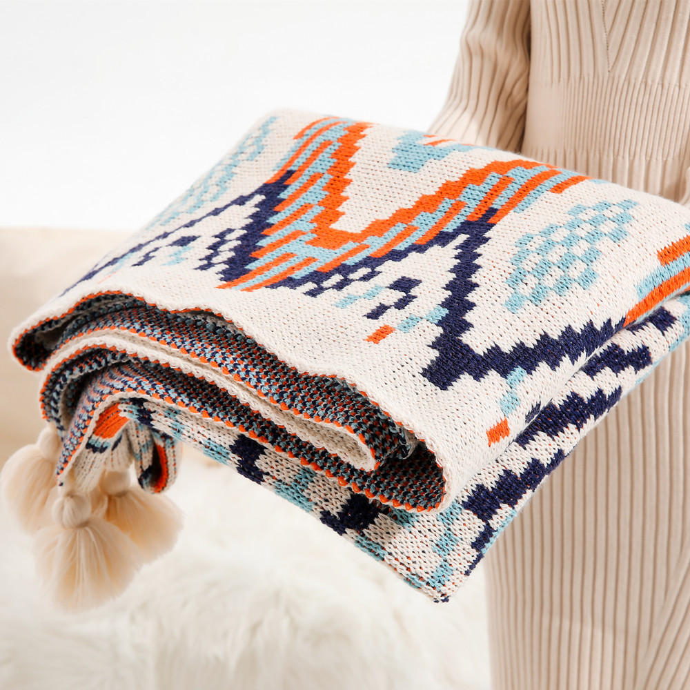 Unisex Bohemian windswept sand hair cover blanket nap blanket Ethnic wind travel fringe knitted shawl_voghion.com