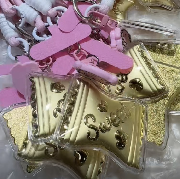 純金 999kt 猫ストラップキーホルダーかわいい漫画バッグペンダントハイエンド携帯電話リストバンド車のストラップチェーン|undefined