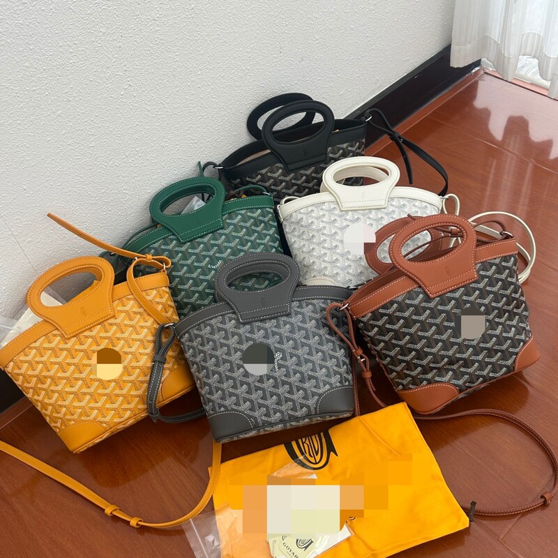 New Women's Bag 2024 New Model Beluga Dupont Paper Style Gaojia Underarm Bag New Women's Bag 2024 New Model Beluga Dupont Paper Style Gaojia Underarm Bag