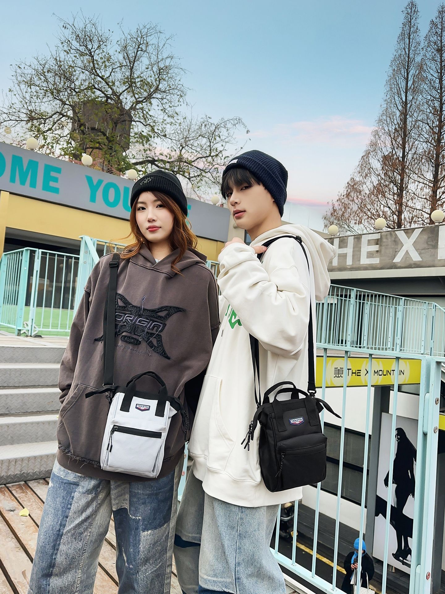 One-Shoulder Crossbody Bag for Women, Mini Multi-Purpose Backpack, Casual Sports Backpack, Niche Design, Small Commuter Shoulder Bag