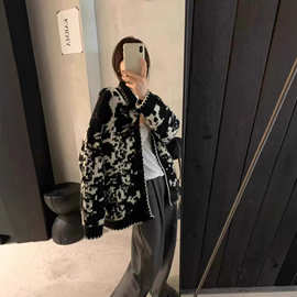 韩系2025秋冬新款翻领复古重工提花羊毛针织毛衣加厚外套时尚宽松