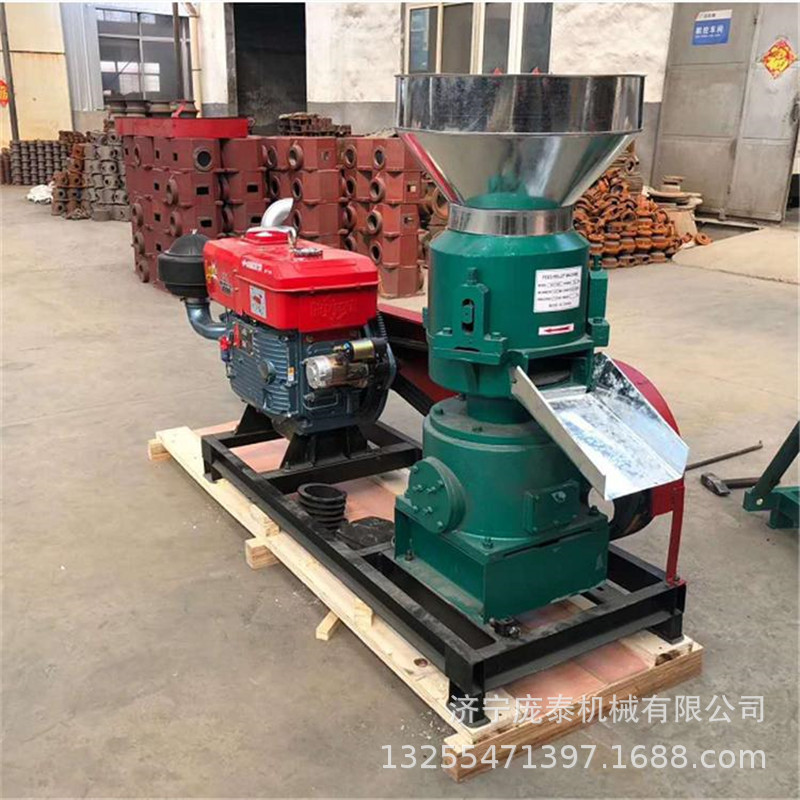 养殖场饲料颗粒机 家禽饲养草粉造粒机 大产量秸秆粉碎制粒机