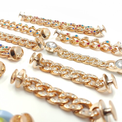 Detachable hole shoe chain accessory fashionable versatile 3D DIY hole shoe component chain