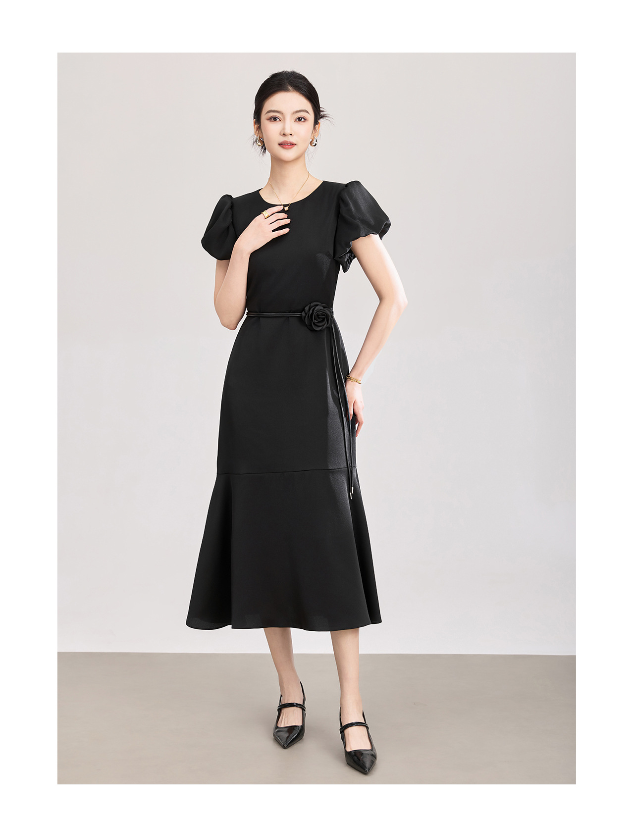 Váy liền nữ tay bồng, thắt lưng hoa sơn trà, đuôi cá, ôm body, phong cách thanh lịch — màu đen chi tiết 12