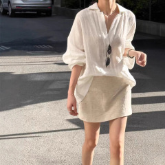 自留爆金推奨 ~ 勝手に怠惰なフランスの高級感のある白い亜麻シャツ女性の夏の日焼け止め上着