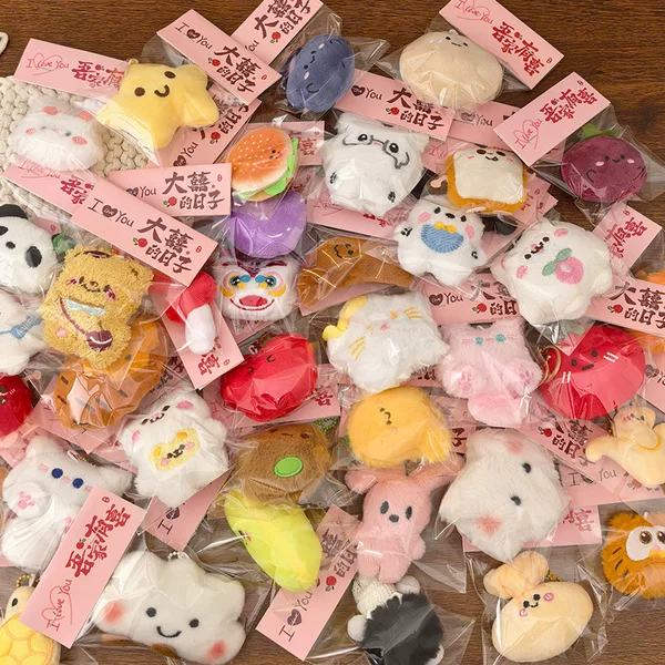 Small Gifts for Weddings, Plush Dolls, Keychains, Cute Pendants, Wedding Event Gifts, Accessories