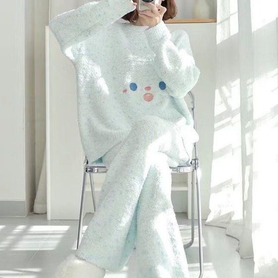 Half Velvet Pajamas Women's Autumn and Winter fleece-lined Thickened Winter Smiling Sweet Coral Velvet Home Clothes suit Can Wear