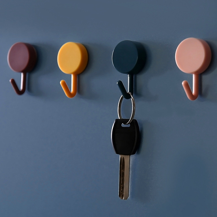 No-Trace Hooks Behind the Kitchen Door, Adhesive Hooks for Clothes, Strong Adhesive, No-Drill Wall-Mounted Hangers for Hanging Clothes on the Wall No-Trace Hooks Behind the Kitchen Door, Adhesive Hooks for Clothes, Strong Adhesive, No-Drill Wall-Mounted Hangers for Hanging Clothes on the Wall