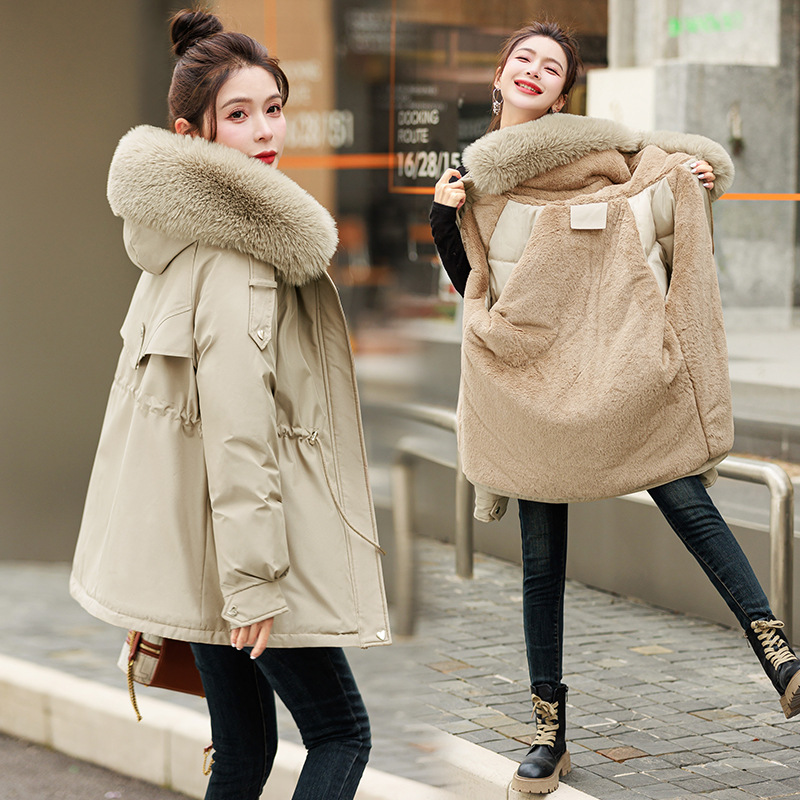 Invierno de 2025 nuevo estilo para mujeres más gruesa chaqueta de algodón coreana, chaqueta de algodón delgada y ropa de algodón de cuello de pelusa