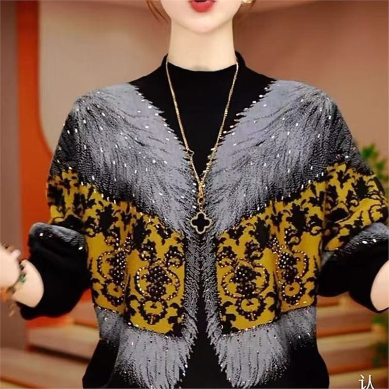 Trendy and Fashionable 2025 Autumn and Winter New Luxury Age-Reducing Double-Sided Fleece Printed Base Shirt for Dropshipping