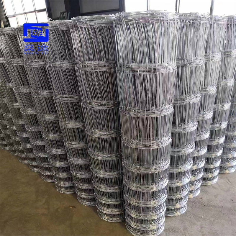 草原防护热镀锌编织网畜牧防护网围山钢丝牛羊网养殖铁丝网网孔