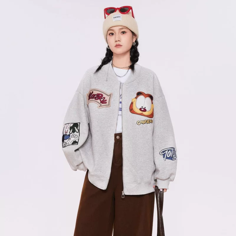Карнавский baseball uniform?