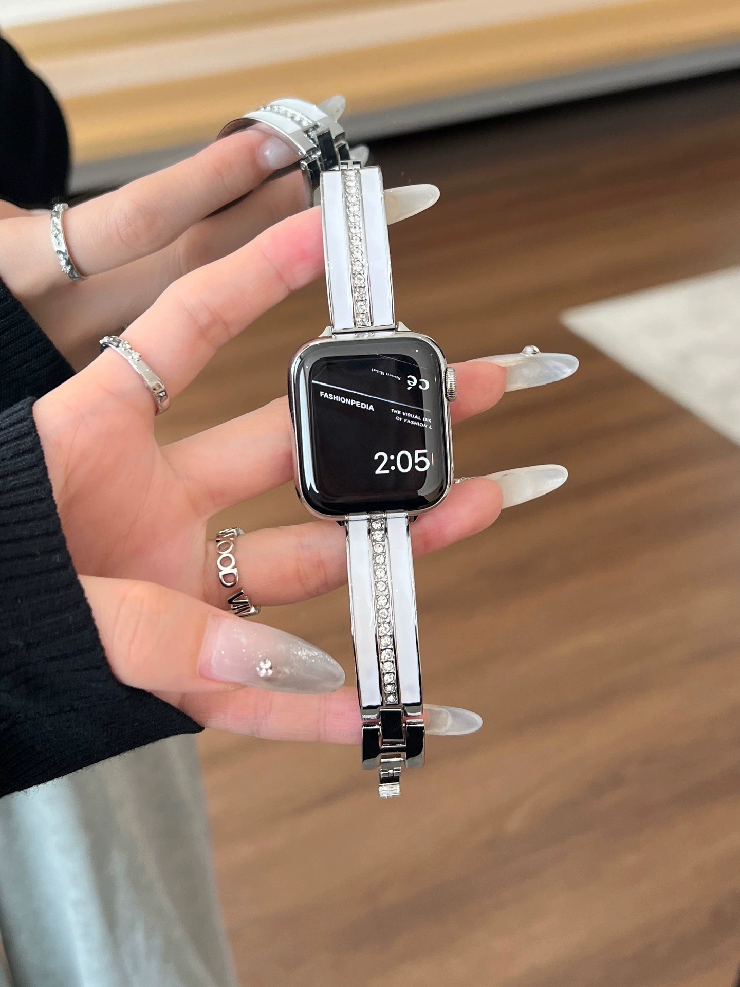 Ремешок для Iwatch с премиальным ощущением и легким ароматом, подходит для Apple Watch S98741SE, изогнутый металлический ремешок для Apple Watch