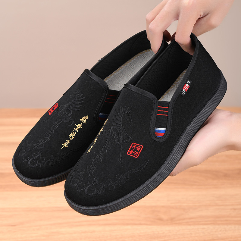 National Trend Old Beijing Cloth Shoes, Spring and Autumn Style Embroidered Cloth Shoes, Soft-Soled Casual Dad Shoes, Chinese Style Slip-On Men's Shoes