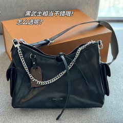 新商品の本革男女ファッションチェーン通勤脇下大容量シングルショルダーバッグ