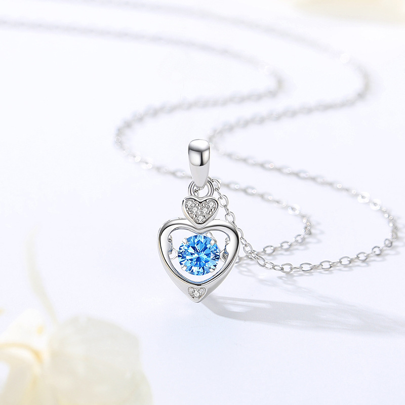 S925 plata esterlina collar de corazón inteligente diseño de nicho de todas las mujeres de lujo ligero colgante de corazón colgante regalo de San Valentín