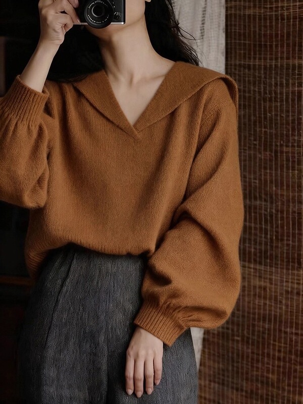 Maillard Brown V-Neck Navy Collar Knit Sweater for Women, Autumn and Winter Thickened Base Sweater Soft Top Maillard Brown V-Neck Navy Collar Knit Sweater for Women, Autumn and Winter Thickened Base Sweater Soft Top