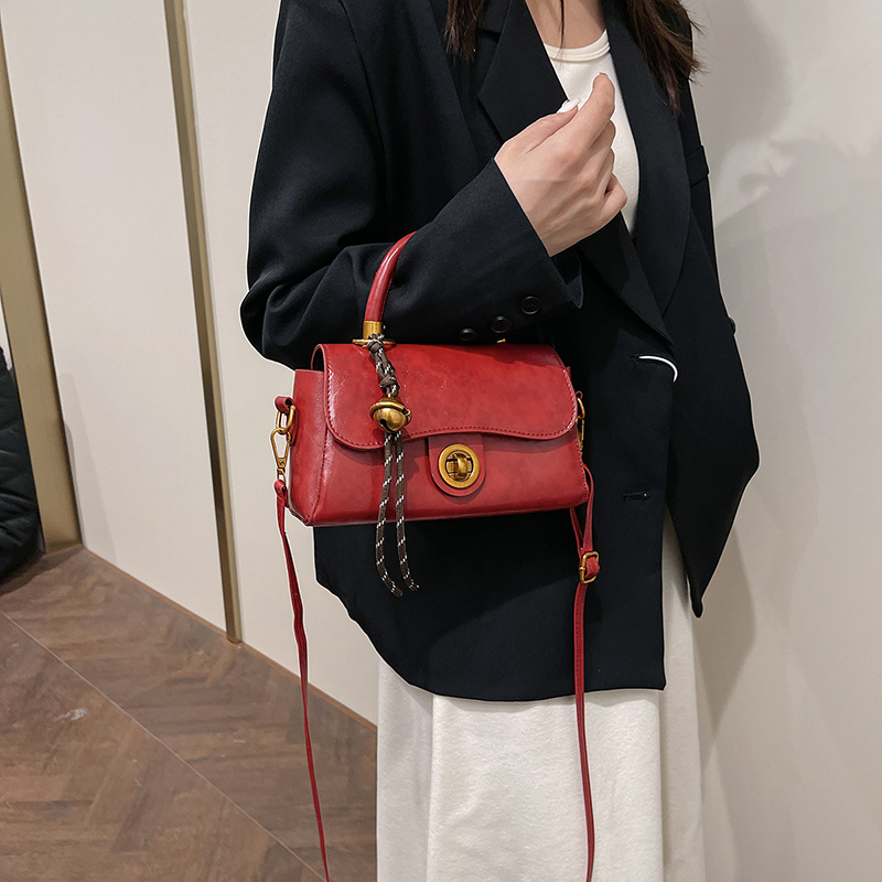 Otoño e invierno bolso de mano para mujeres 2024 nuevo bolso cuadrado de moda retro multifuncional de hombro único