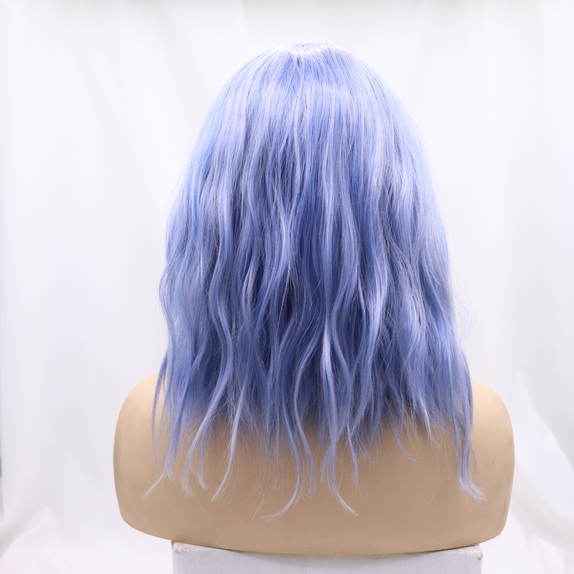 Comercio exterior moda europea y americana peluca de fibra química mujer pelo largo y liso blanco casco de seda de alta temperatura al por mayor SK001