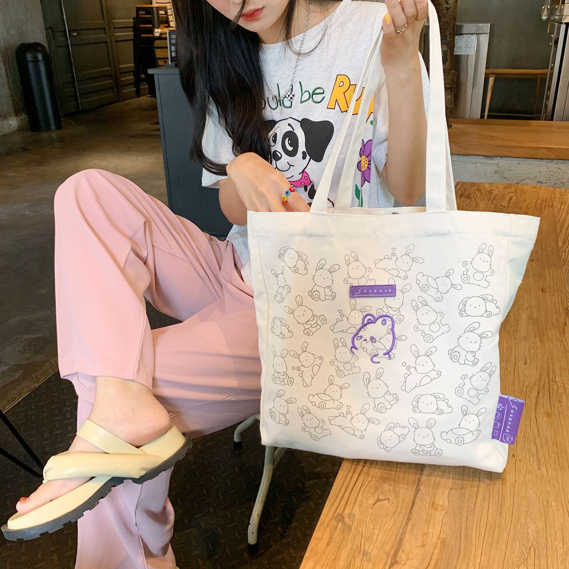 Stock 26104 Little Rabbit Canvas Bag, large-capacity single-shoulder bag for women, simple student double-shoulder handbag, durable undefined