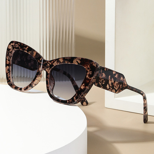 猫眼拼色墨镜新款ins网红同款眼镜框跨境欧美太阳镜批发