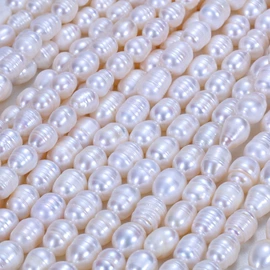 天然珍珠项饰;天然珍珠手饰;天然珍珠胸饰