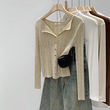 法式薄款修身排扣针织开衫女新款韩版设计感显瘦毛衣内搭打底上衣