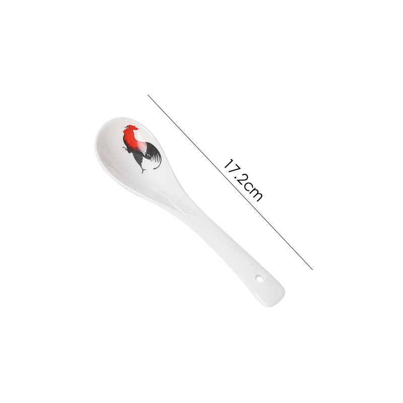 수탉은 조각 당 700 조각을 길게 굽은 숟가락
