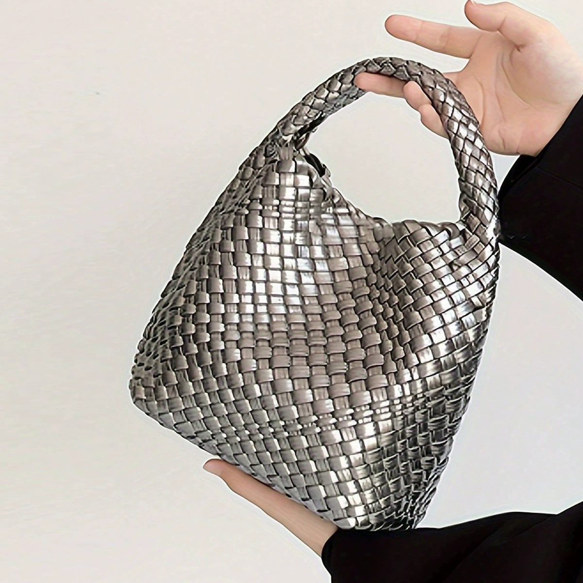 Fashionable woven retro one-shoulder bag, small small bag
