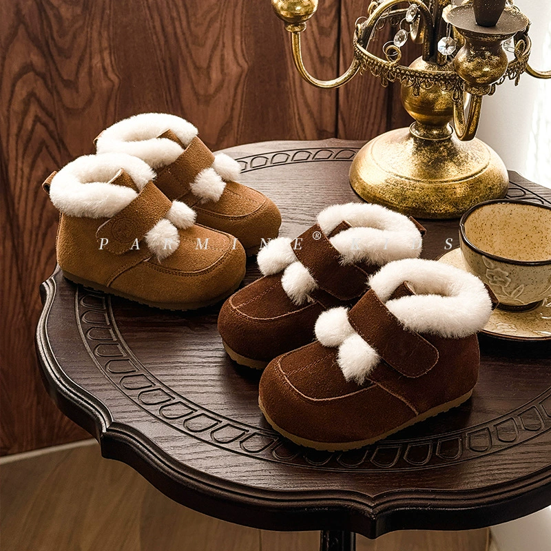 Кожаный ребенок плюшевый снежный сапоги