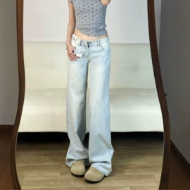 女式牛仔裤;连衣裙;女式T恤