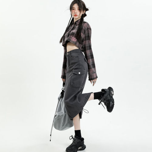 Open-back design drawstring work dress women 2025 gray versatile denim skirt niche high-waisted midi dress