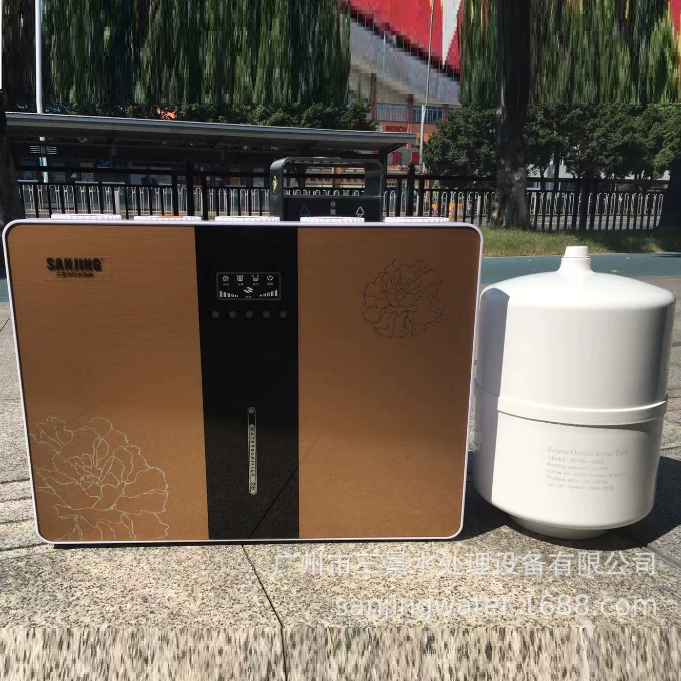 Производитель машин для производства чистой воды типа «бокс» оптом Apple 6 машина для чистой воды 100GRO самовсасывающая машина двойного назначения для использования на кухне.