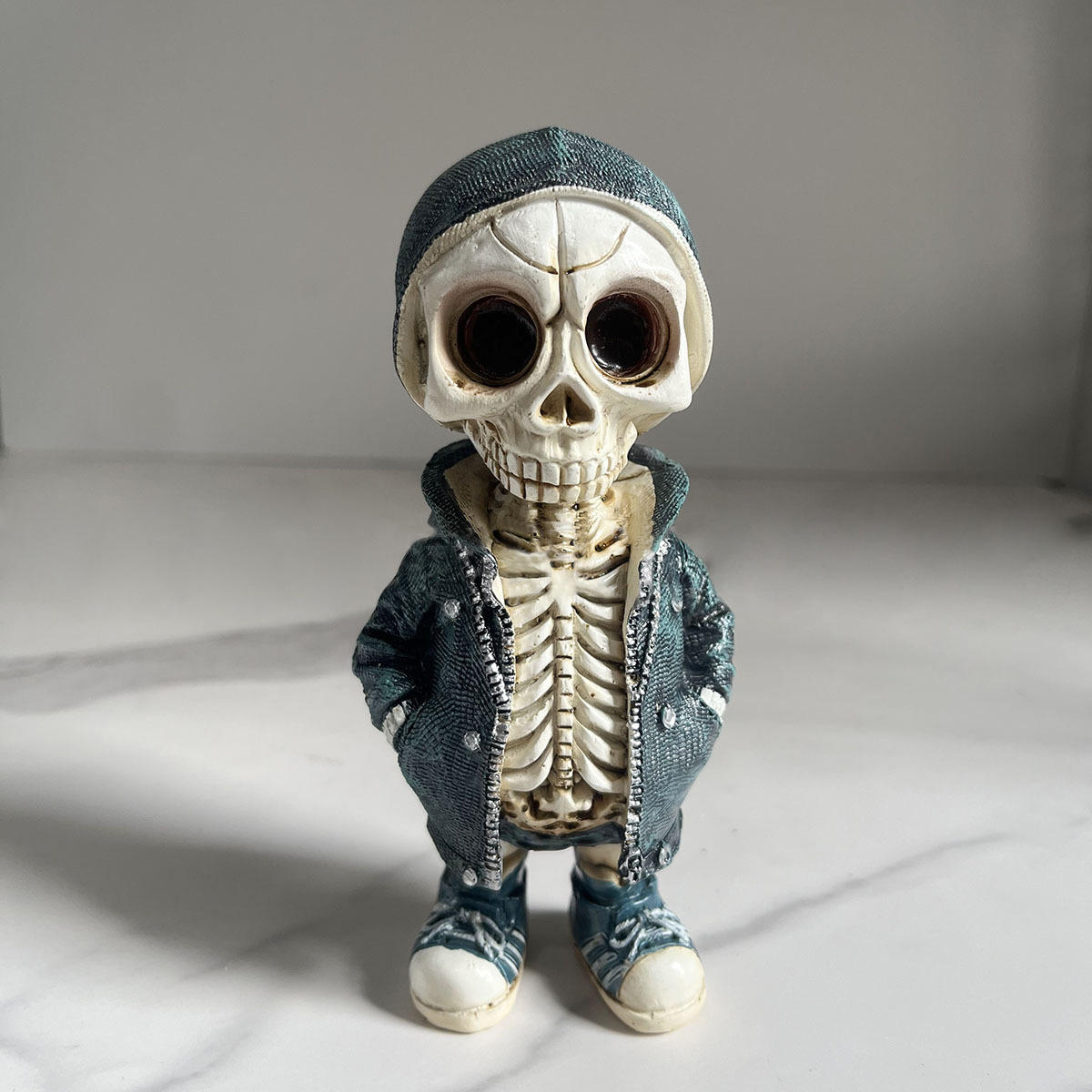 Suéter de Halloween, muñecos esqueléticos, adornos, suéteres alienígenas innovadores, decoraciones de resina de mesa para fiestas de fantasmas