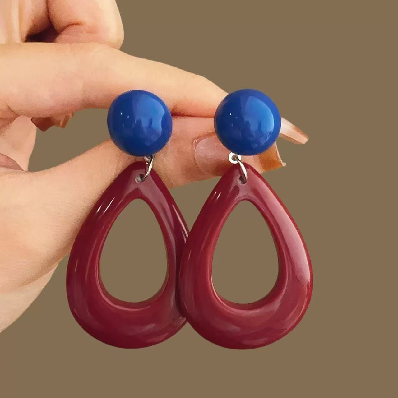 S93 earrings